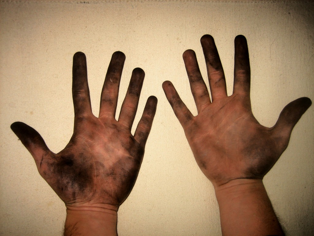 dirty-hands2